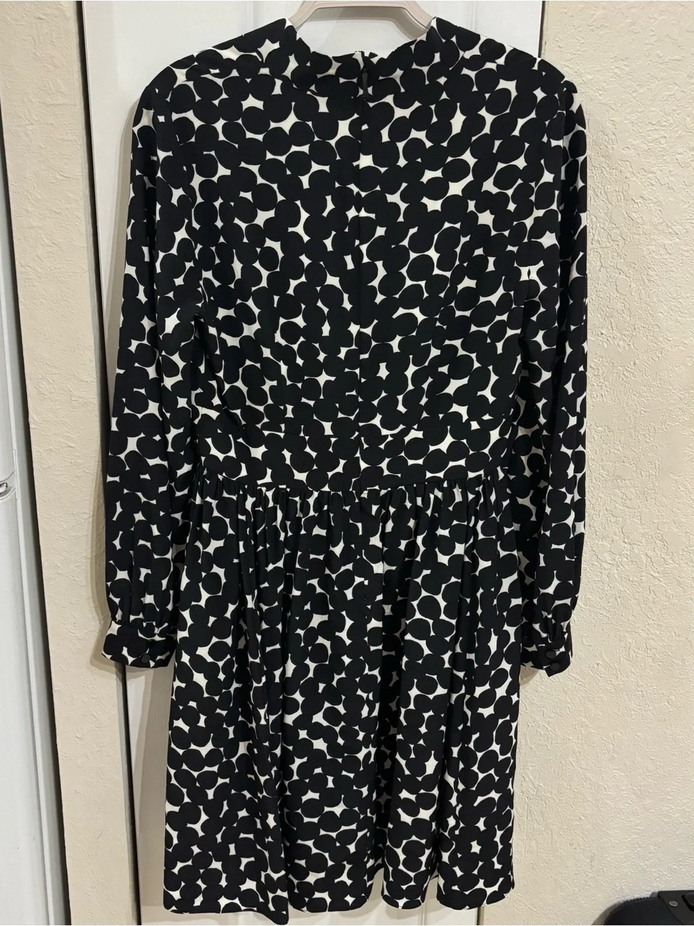 Kate Spade Blot Dot V-Neck Dress size 8